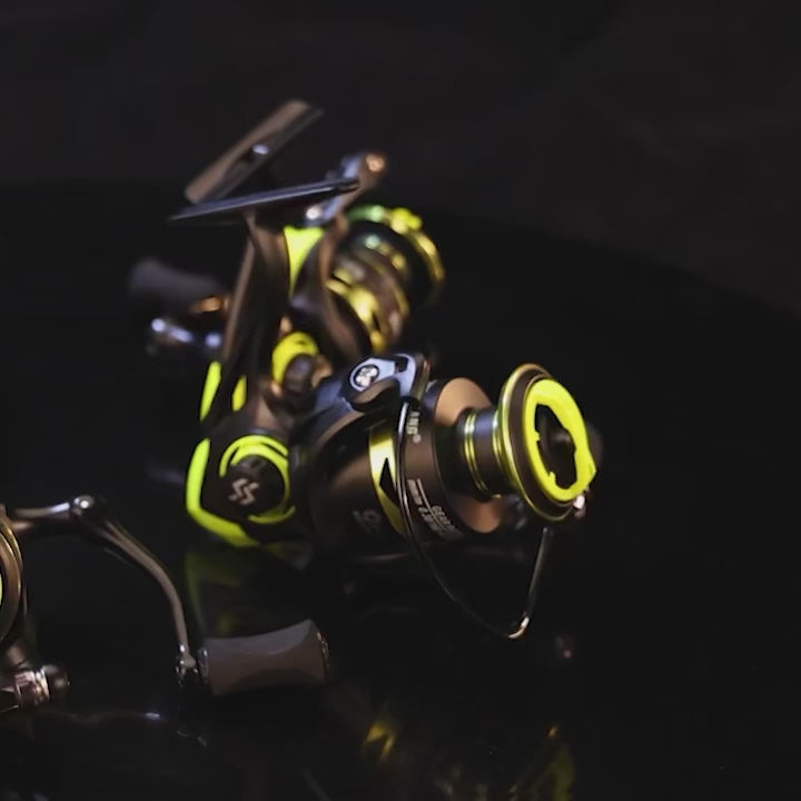 Load and play video in Gallery viewer, 🍁 Fall Sale-40% OFF🐠Sougayilang Spinning Fishing Reel
